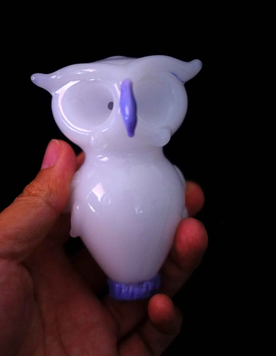 4" Glass Owl Spoon Hand Pipe - Image 2